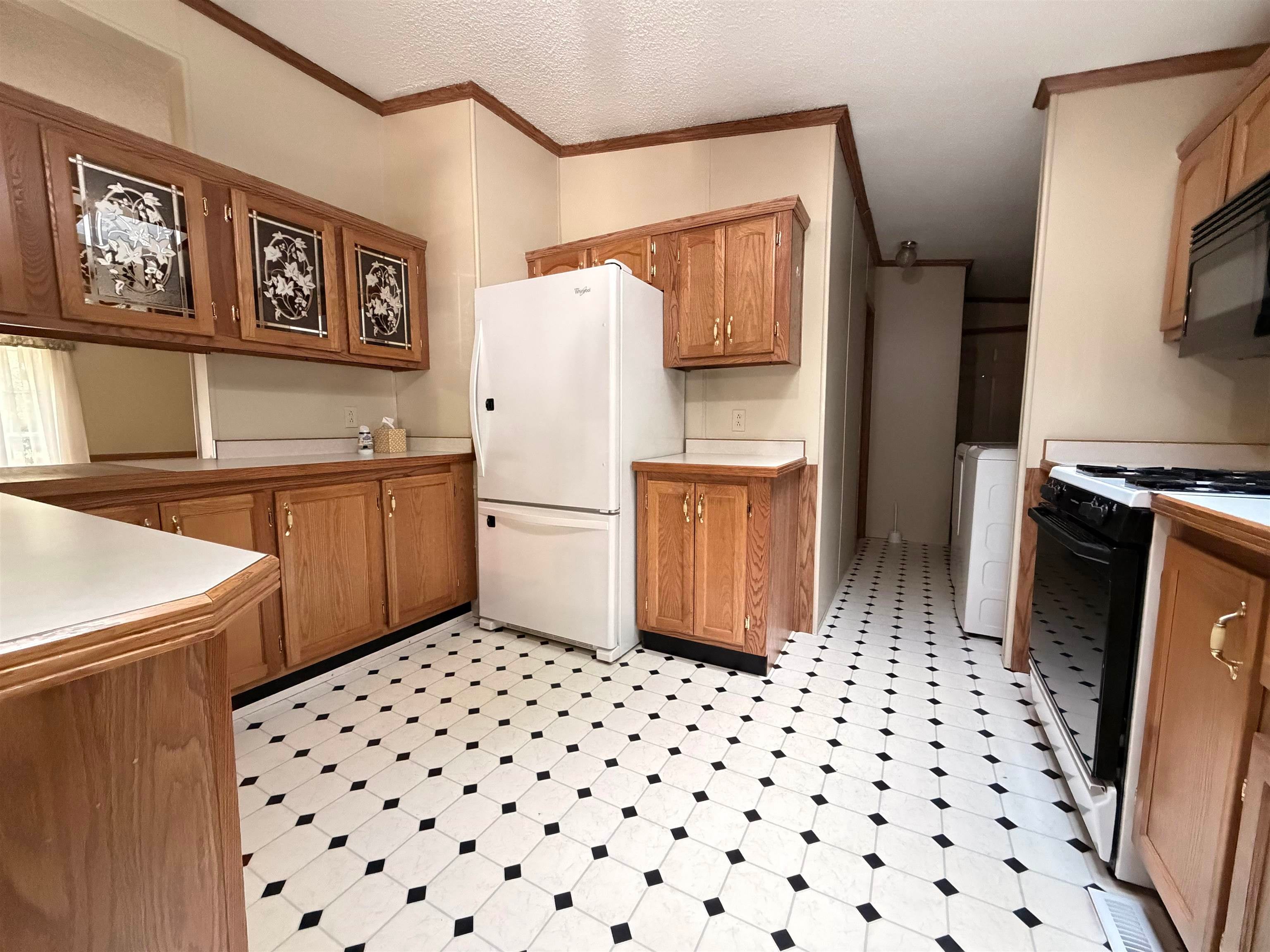 2410 Beatrice Road Harrison, MI 48625 - Photo 11 of 85 Gallery Image 11