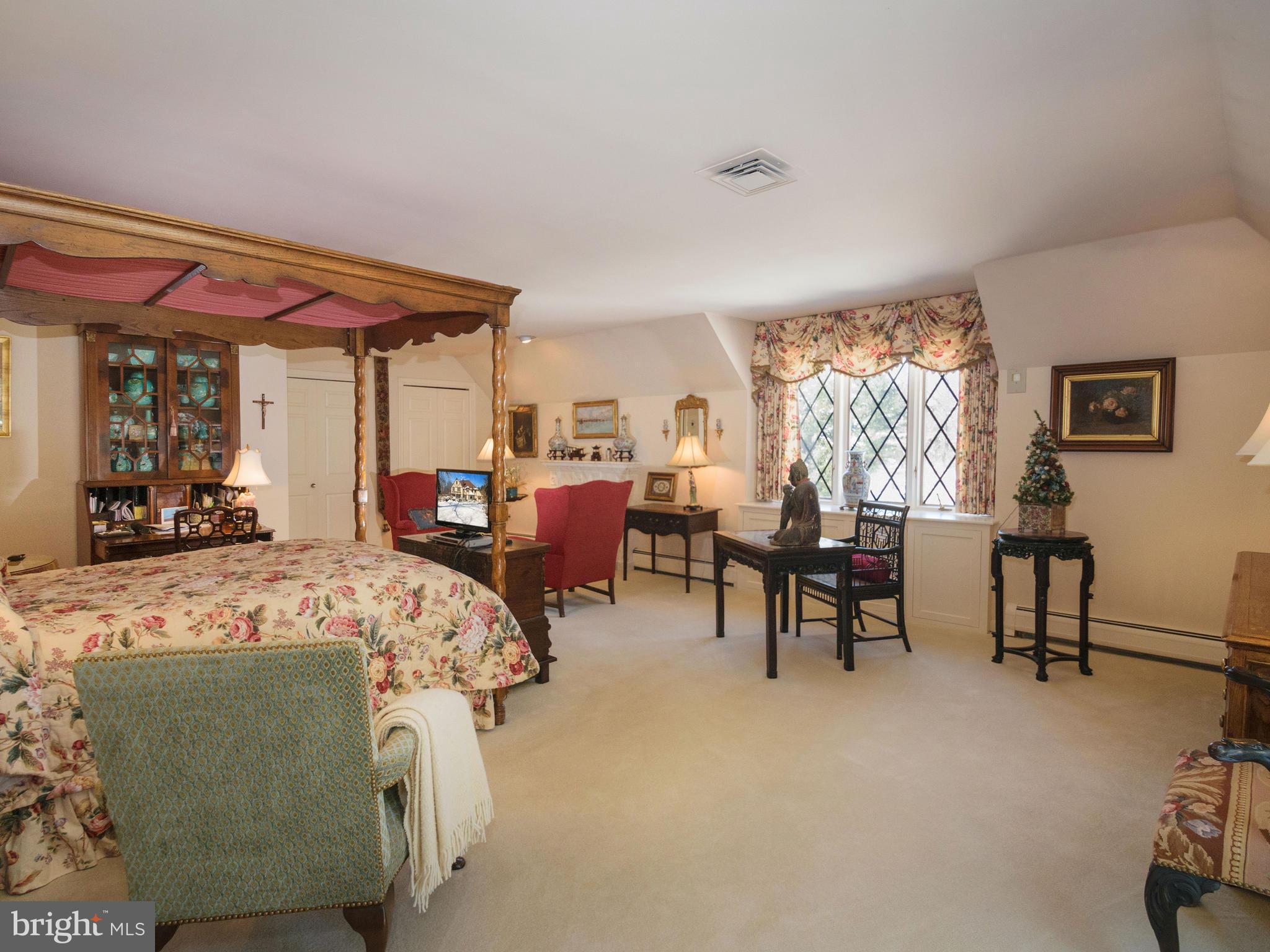2133 Ward Road Green Lane, PA 18054 - Photo 39 of 60 Master bedroom