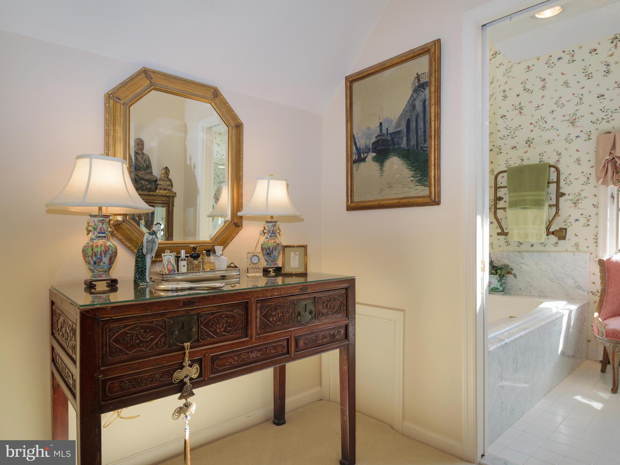 2133 Ward Road Green Lane, PA 18054 - Photo 41 of 60 Master closet/dressing room
