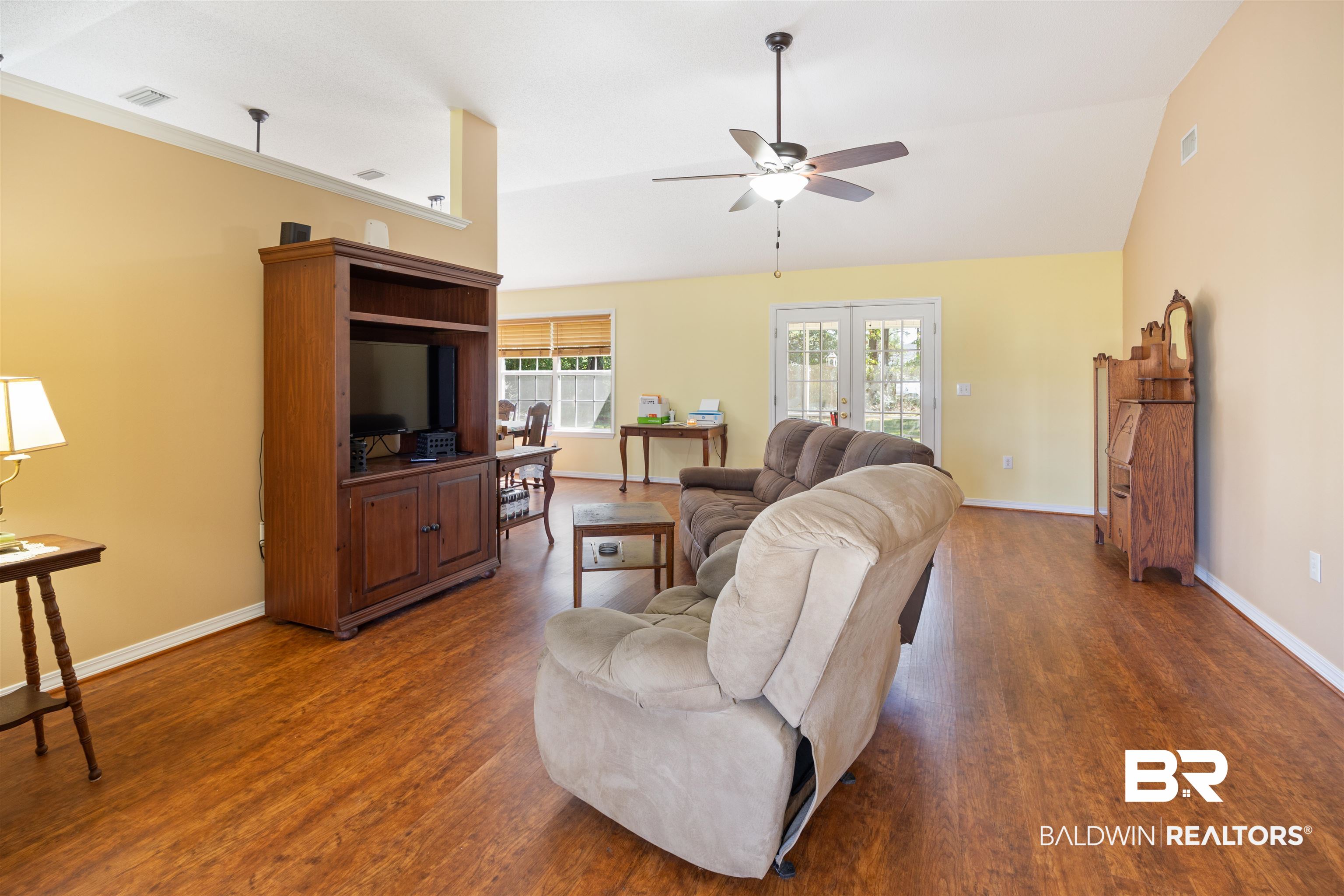 530 Meadow Lane Foley, AL 36535 - Photo 4 of 47 Gallery Image 4