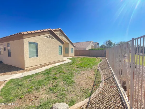 $2,395 | 2163 East Redwood Drive, Chandler, AZ 85286