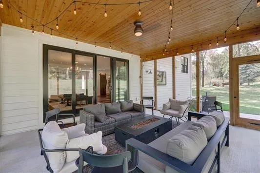 $1,600,000 | 7594 Watch Hill Court, Verona, WI 53593