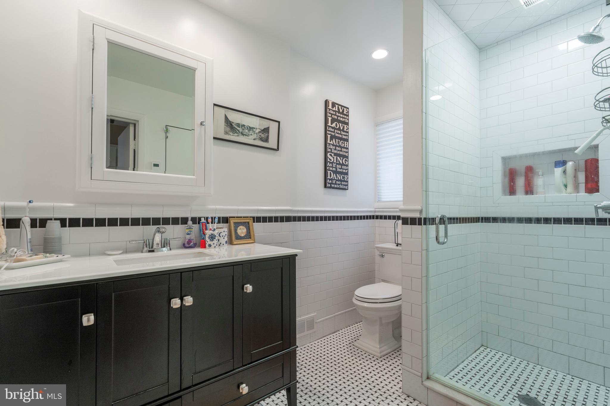 107 Ridgefield Road Newtown Square, PA 19073 - Photo 22 of 34 New Hall Bathroom with heated floor