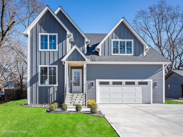 $1,249,000 | 6925 Clarendon Hills Road, Darien, IL 60561