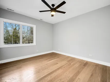 $1,249,000 | 6925 Clarendon Hills Road, Darien, IL 60561