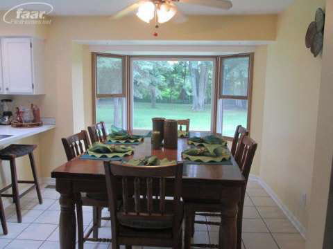 10353 Coldwater Road Flushing, MI 48433 - Photo 4 of 11 20365627-3.JPG