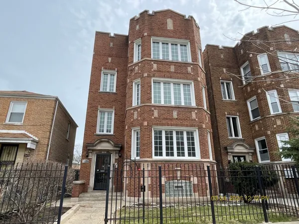 $286,000 | 7807 South Winchester Avenue, Chicago, IL 60620