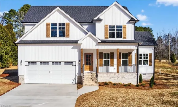 $599,000 | 303 Country Club Drive, Stoneville, NC 27048