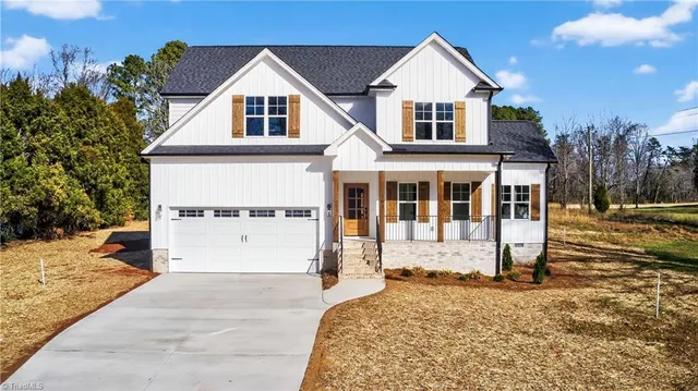 $629,000 | 303 Country Club Drive, Stoneville, NC 27048