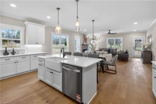 $629,000 | 303 Country Club Drive, Stoneville, NC 27048