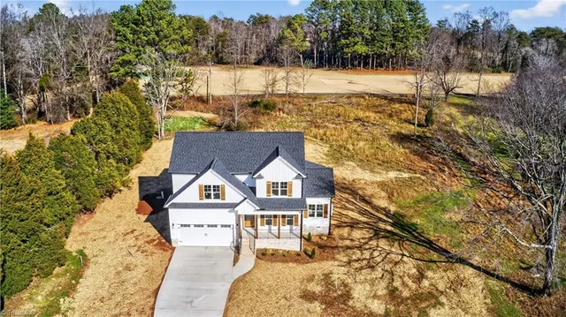 $629,000 | 303 Country Club Drive, Stoneville, NC 27048