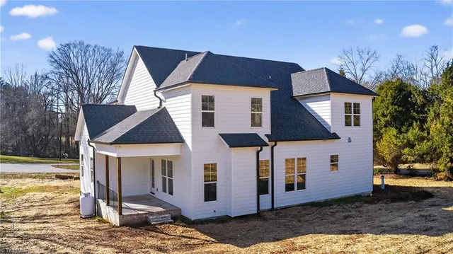 $629,000 | 303 Country Club Drive, Stoneville, NC 27048