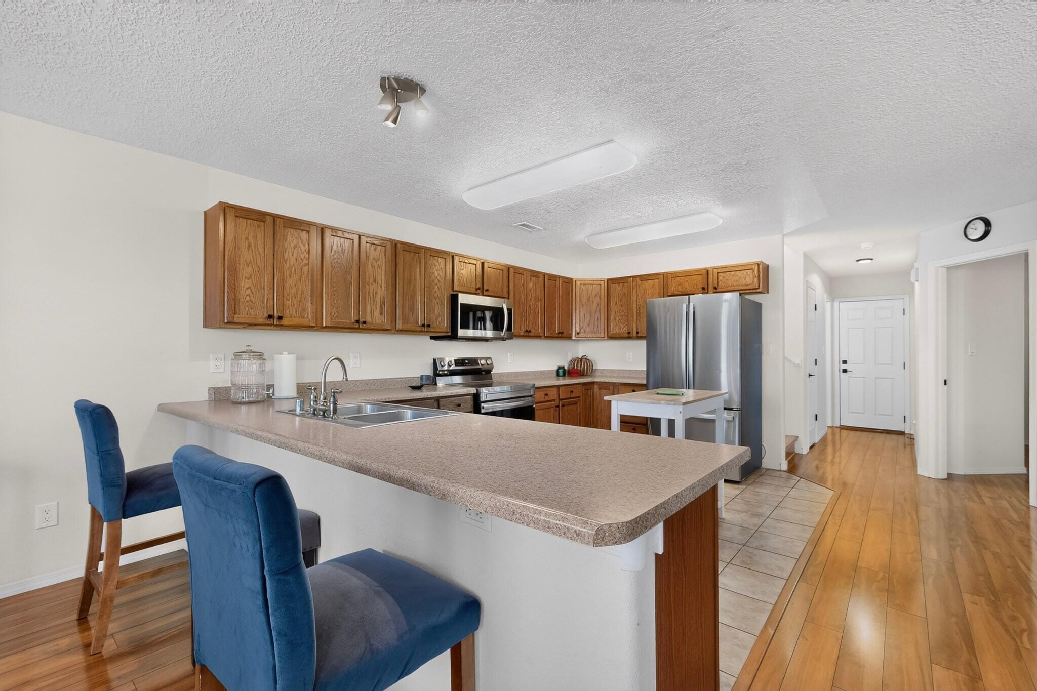 11827 Native Dancer Road Southeast Albuquerque, NM 87123 - Photo 13 of 50 Gallery Image 13