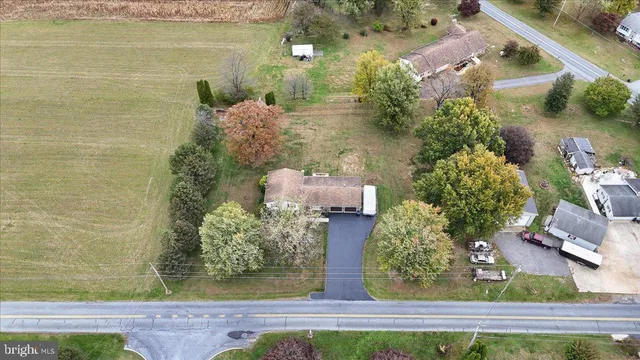 front view of a mirror