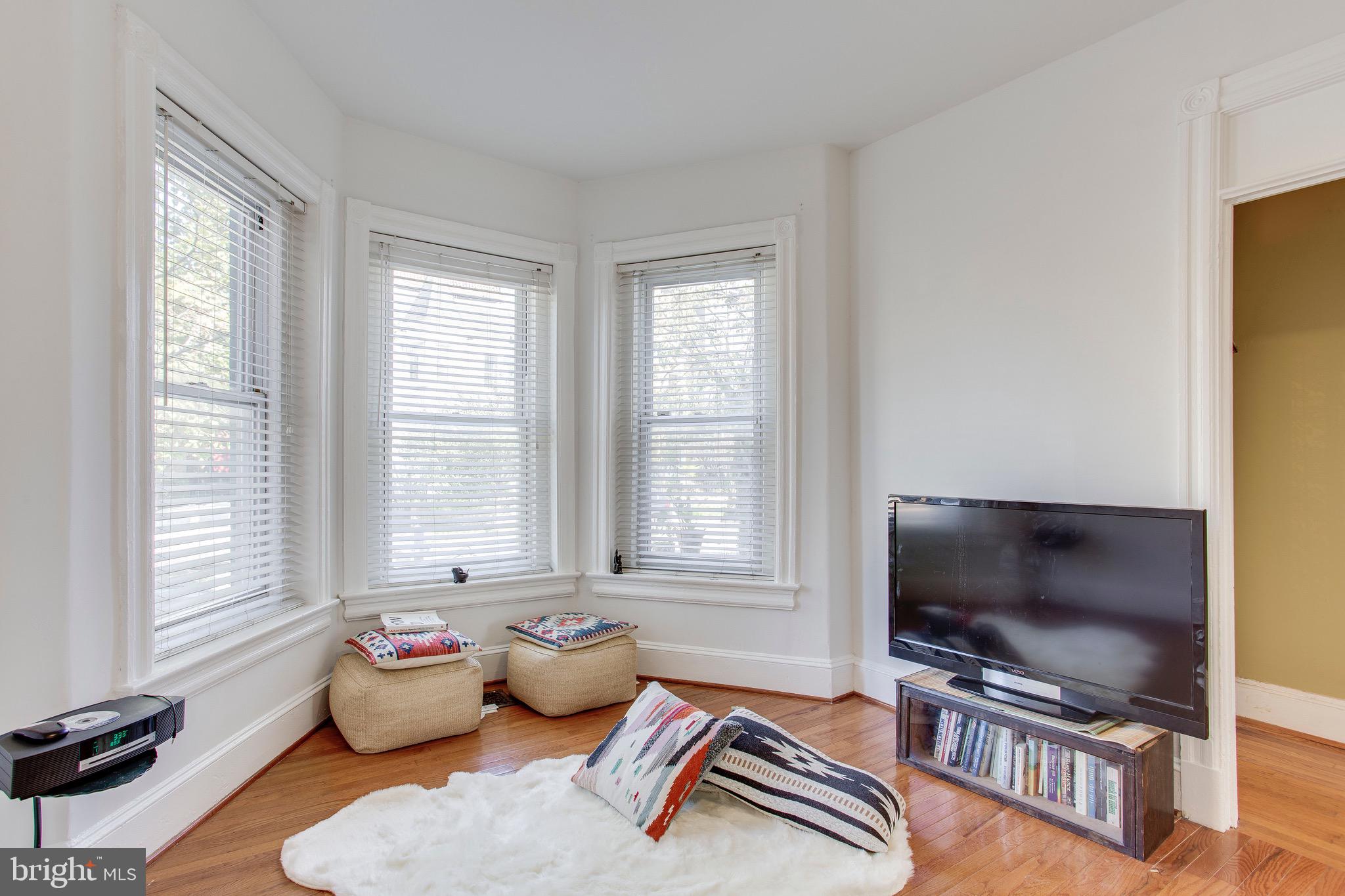 11 Q Street Northeast Washington, DC 20002 - Photo 6 of 41