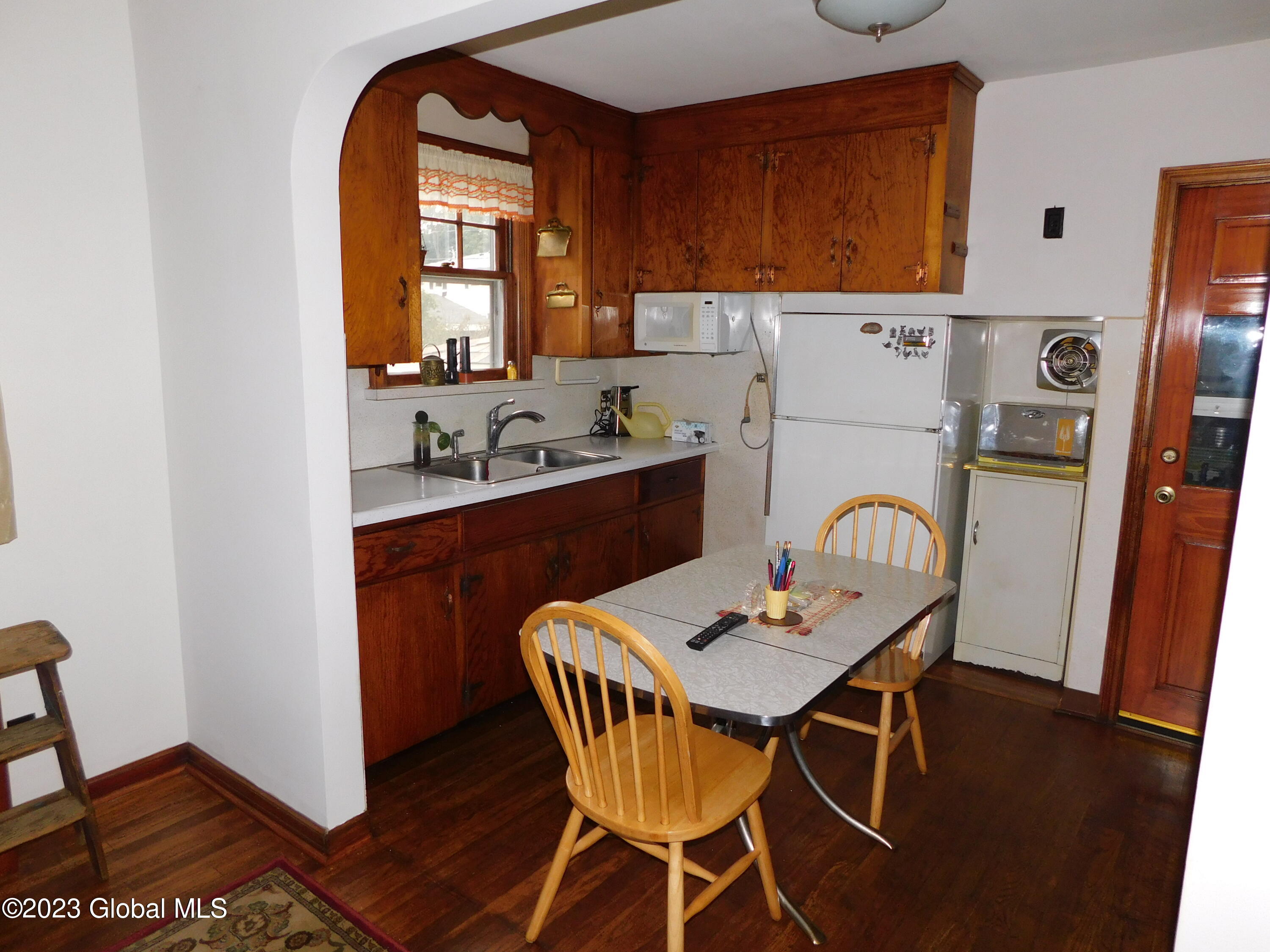 1764 Devendorf Road Rotterdam, NY 12303 - Photo 8 of 27 DSCN0019