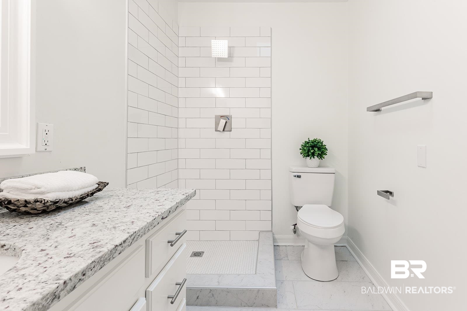 1010 McCay Avenue Mobile, AL 36609 - Photo 30 of 42