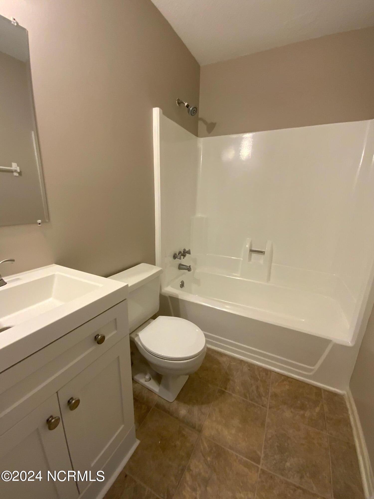 124 Shadow Brook Drive Jacksonville, NC 28546 - Photo 13 of 22 IMG_1956