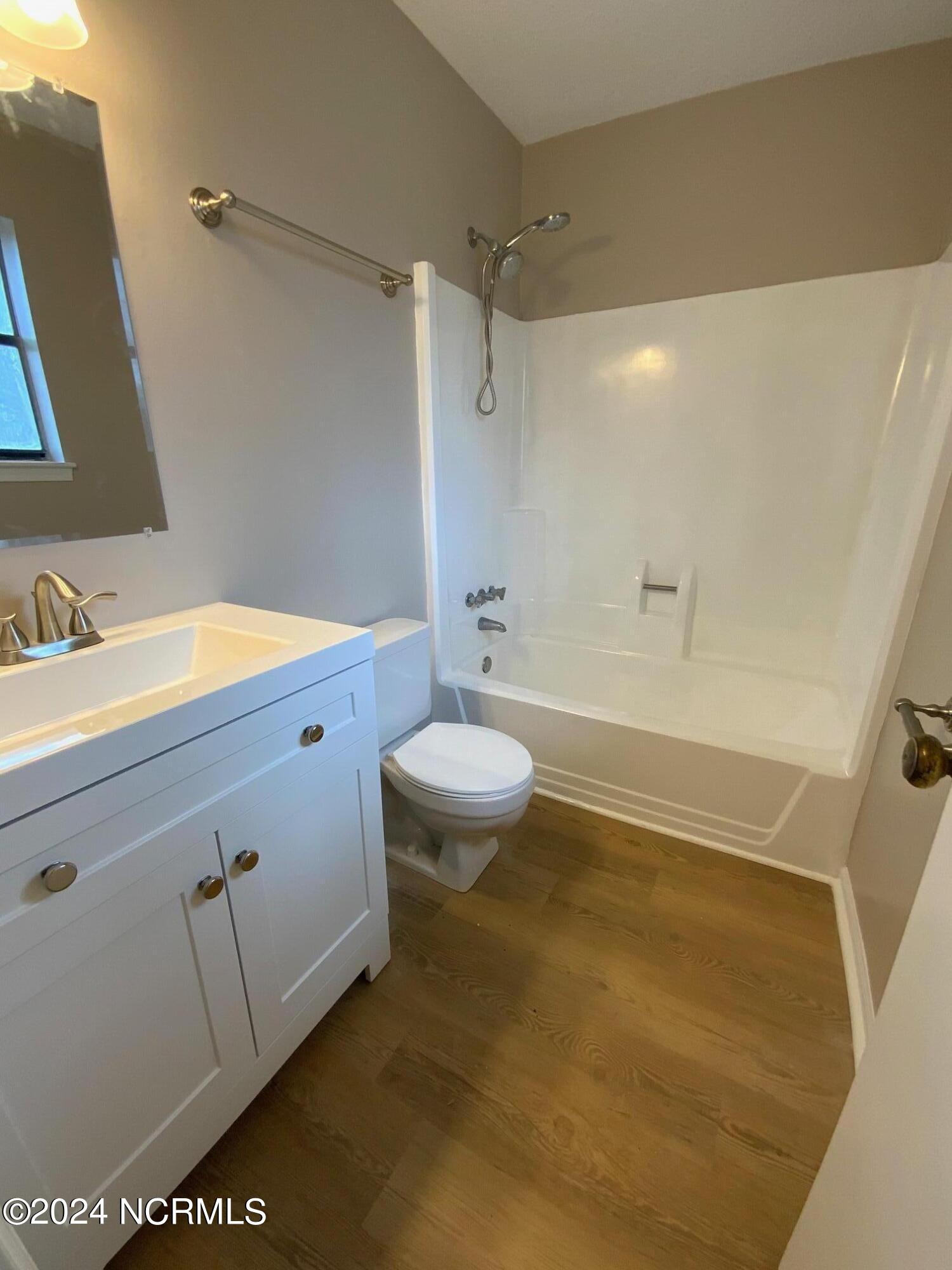 124 Shadow Brook Drive Jacksonville, NC 28546 - Photo 15 of 22 IMG_1964