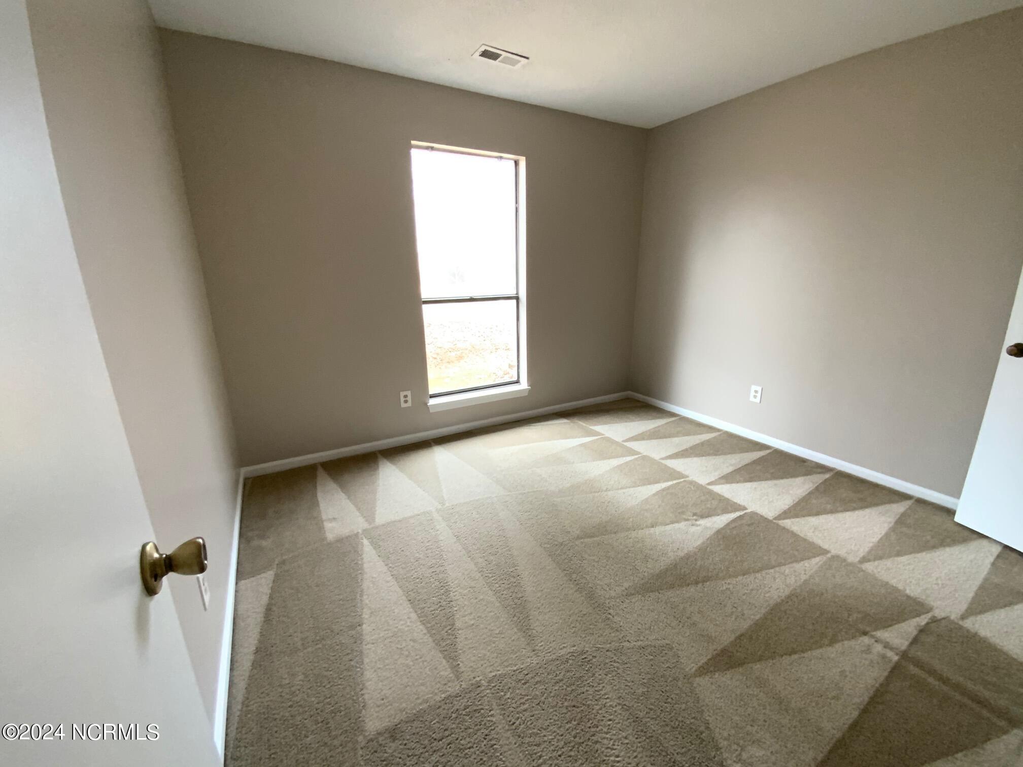 124 Shadow Brook Drive Jacksonville, NC 28546 - Photo 18 of 22 IMG_1967