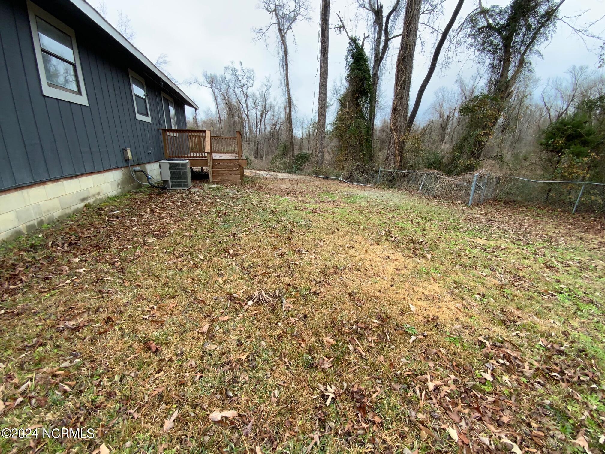 124 Shadow Brook Drive Jacksonville, NC 28546 - Photo 21 of 22 IMG_1972