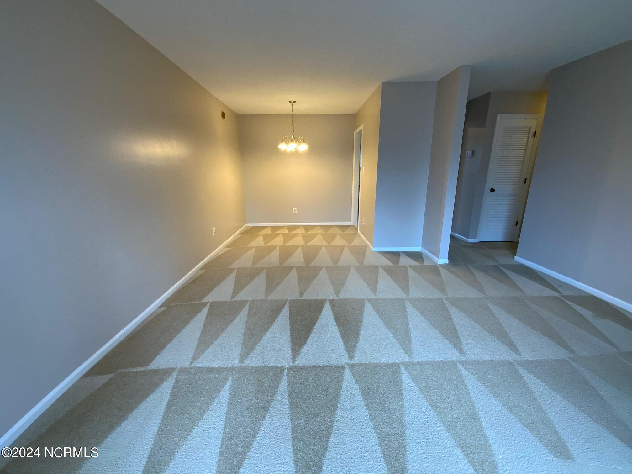 124 Shadow Brook Drive Jacksonville, NC 28546 - Photo 3 of 22 IMG_1944