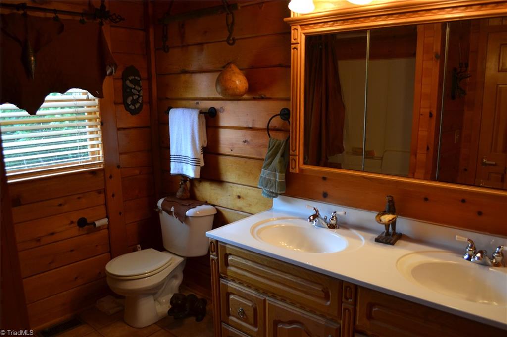 1317 Joyce Woodworks Road Sandy Ridge, NC 27046 - Photo 24 of 34