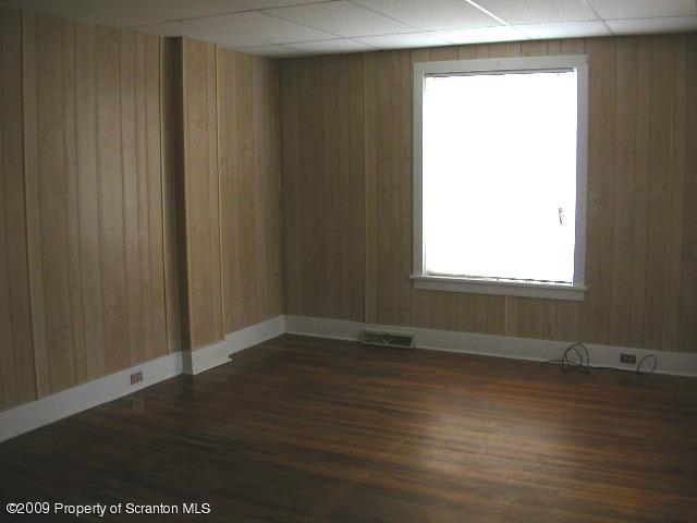 76 State Street Nicholson, PA 18446 - Photo 9 of 13 Gallery Image 9