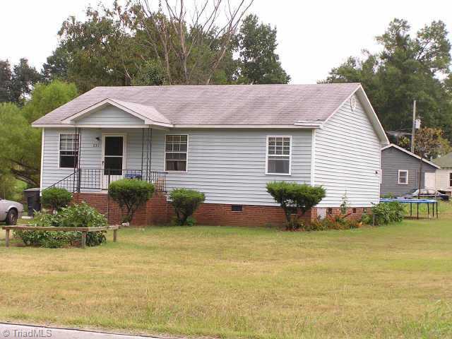 232 Gordon Street High Point, NC 27260 - Photo 1 of 3 Exterior Front.