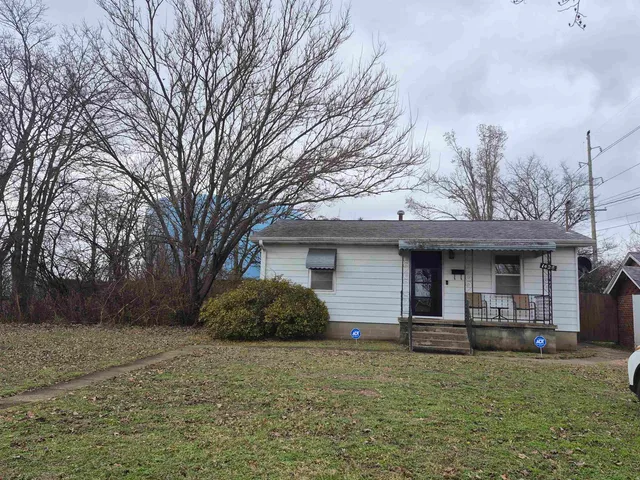 $79,900 | 1428 South Granger Street, Harrisburg, IL 62946