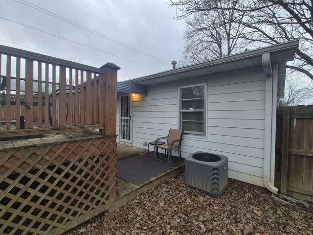 $70,000 | 1428 South Granger Street, Harrisburg, IL 62946