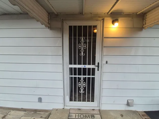 $70,000 | 1428 South Granger Street, Harrisburg, IL 62946