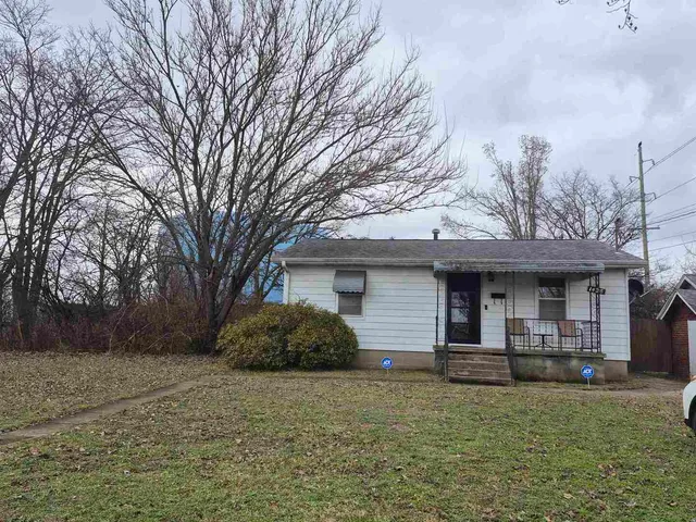 $70,000 | 1428 South Granger Street, Harrisburg, IL 62946