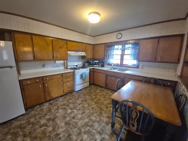 $70,000 | 1428 South Granger Street, Harrisburg, IL 62946