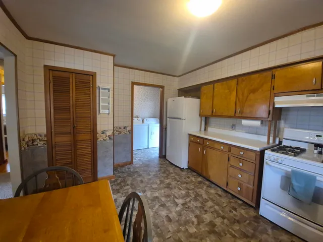 $79,900 | 1428 South Granger Street, Harrisburg, IL 62946