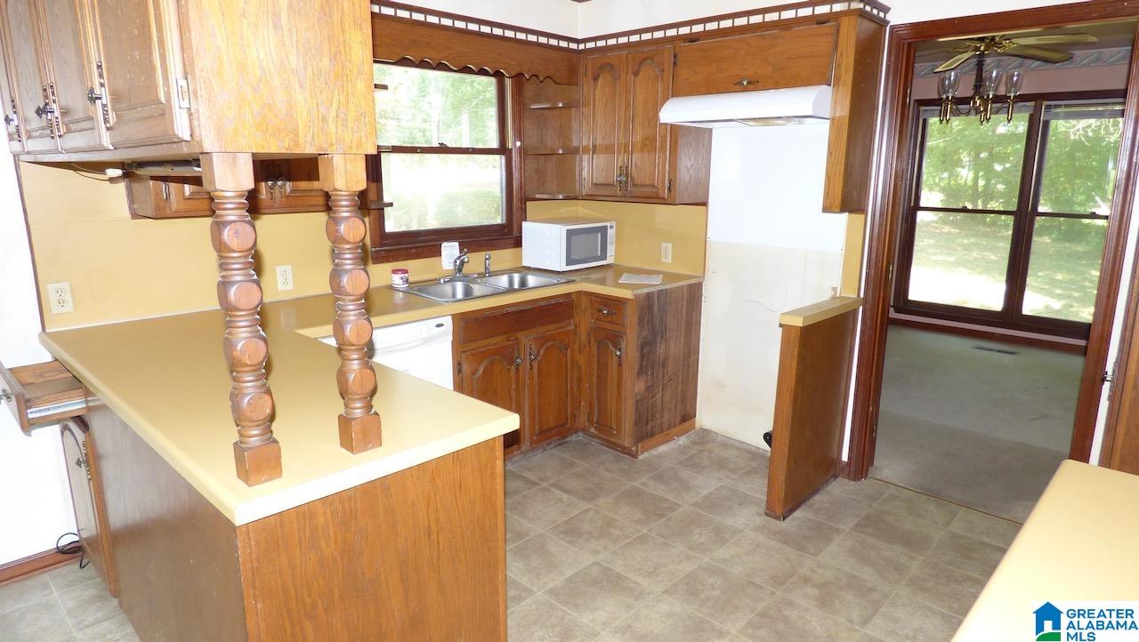 4562 Old Caldwell Mill Road Birmingham, AL 35242 - Photo 10 of 23