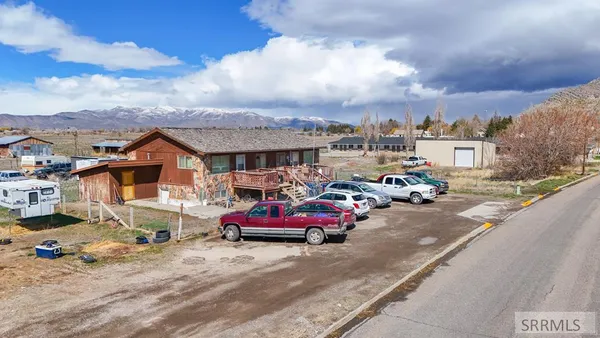 $136,000 | 560 West Grand Avenue, Arco, ID 83213