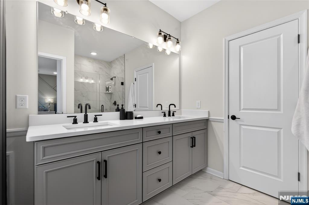 29 Arnold Drive Wood-Ridge, NJ 07075 - Photo 17 of 28