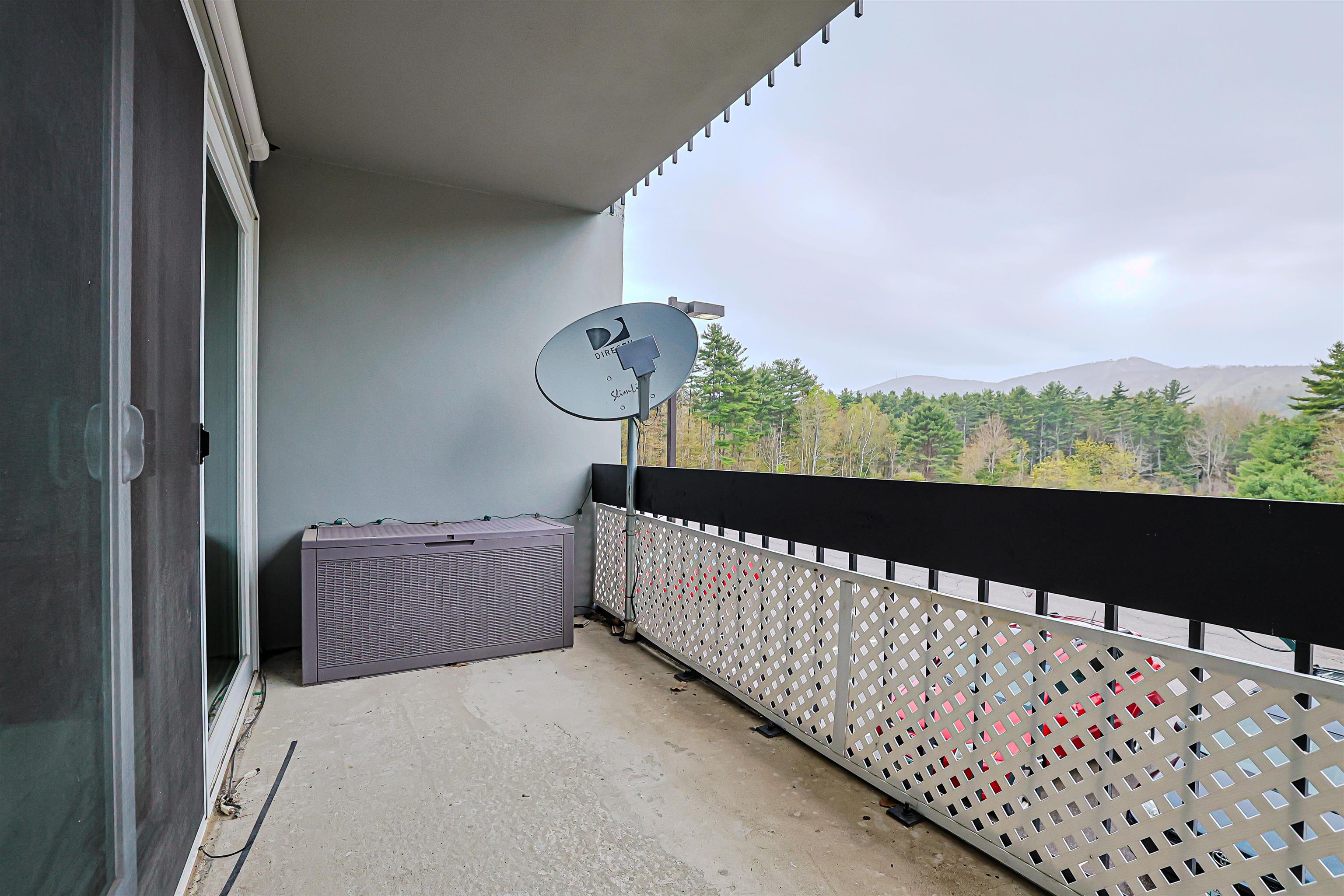 663 Cherry Valley Road, Unit 306 Gilford, NH 03249 - Photo 15 of 28 Gallery Image 15
