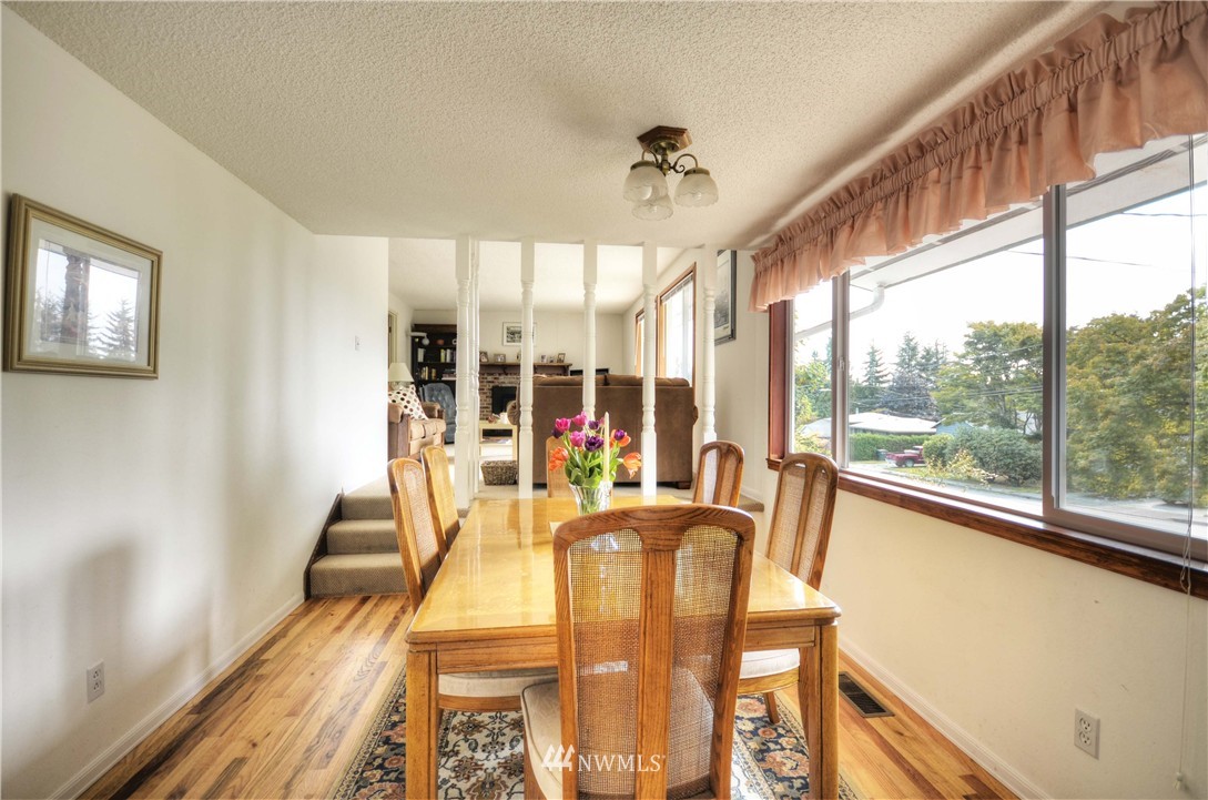 9202 Northeast 192nd Street Bothell, WA 98011 - Photo 2 of 12 Gallery Image 2