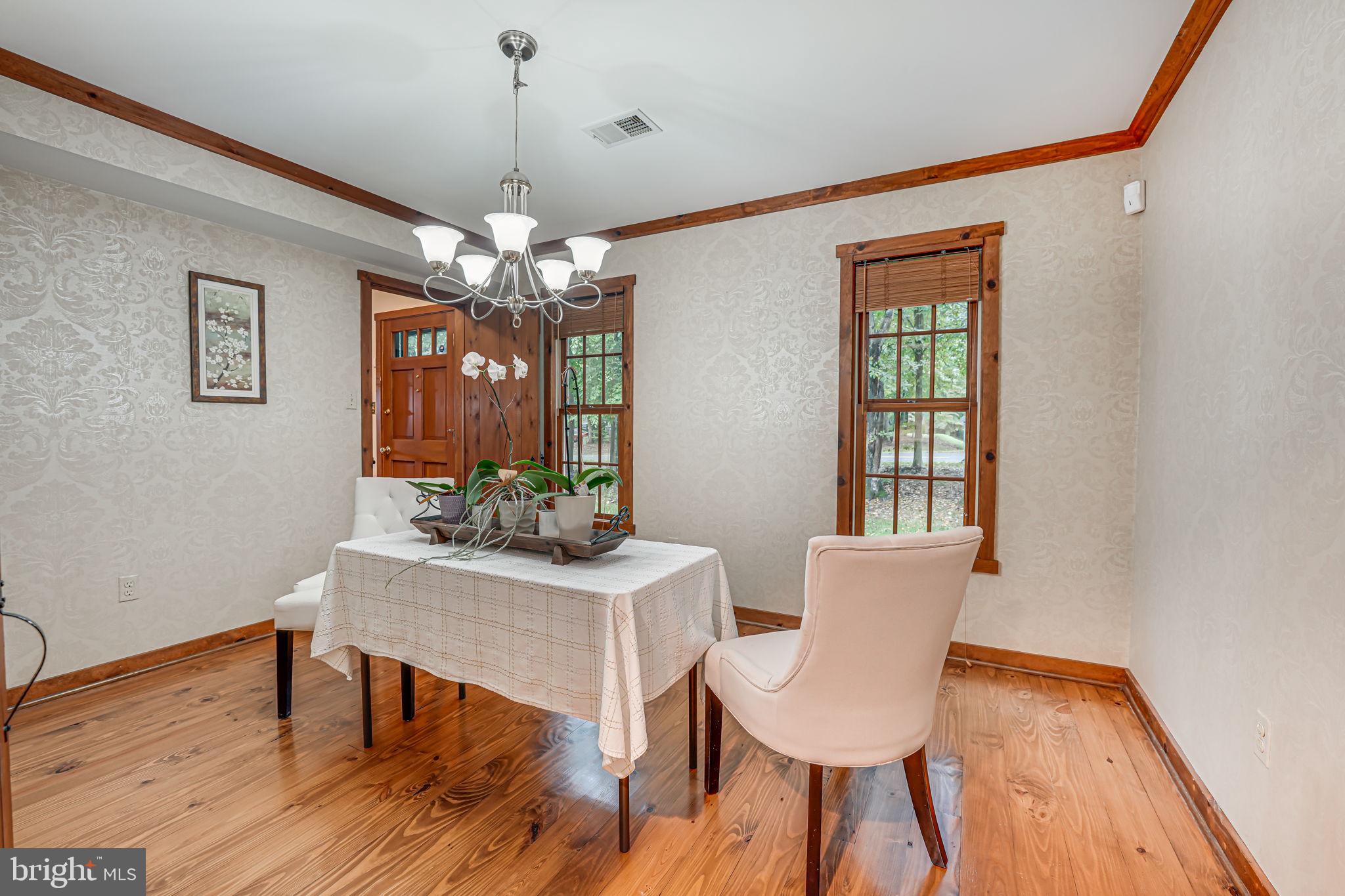 12042 Kahns Road Manassas, VA 20112 - Photo 20 of 44 Gallery Image 20