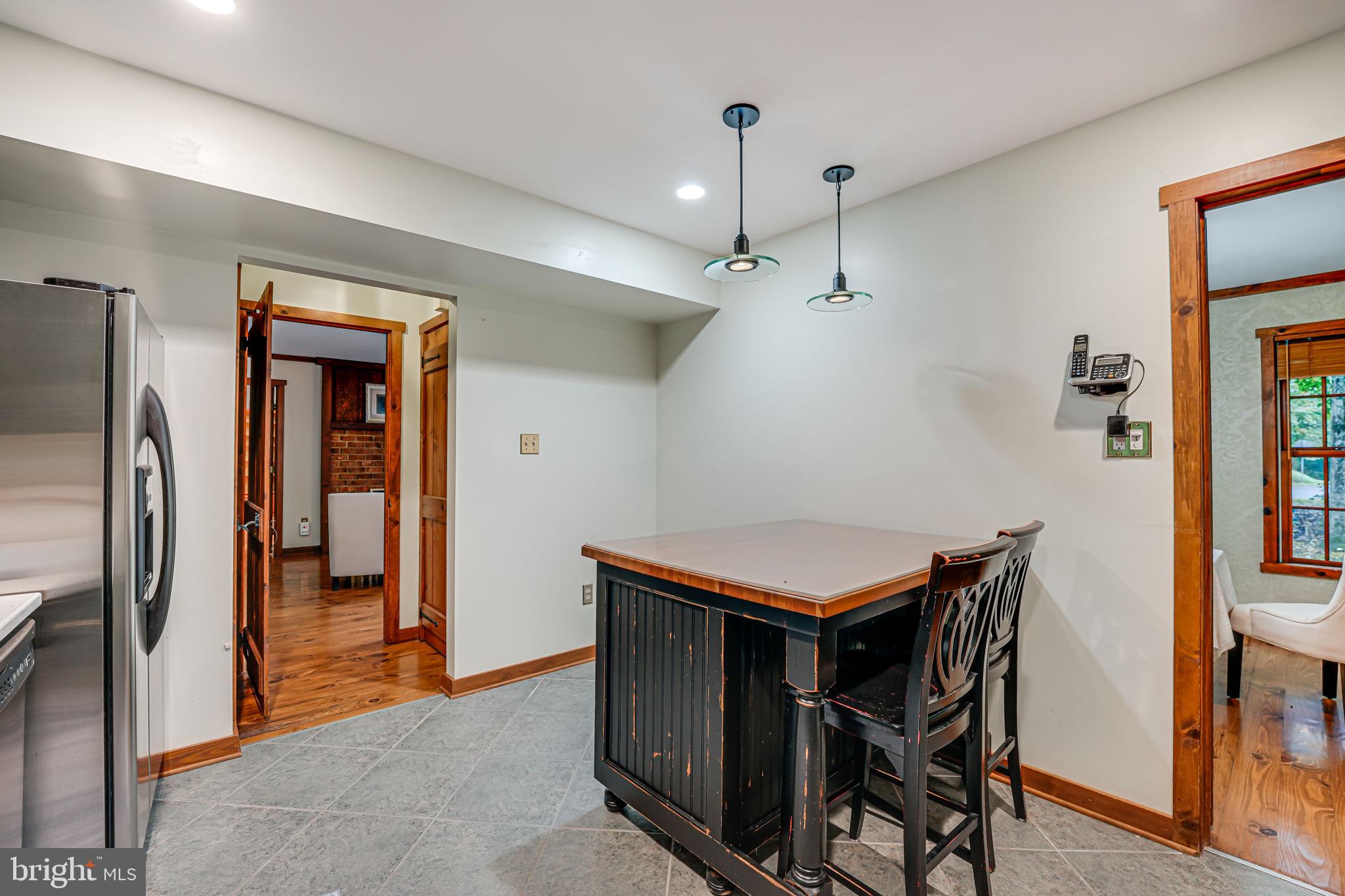 12042 Kahns Road Manassas, VA 20112 - Photo 22 of 44 Gallery Image 22
