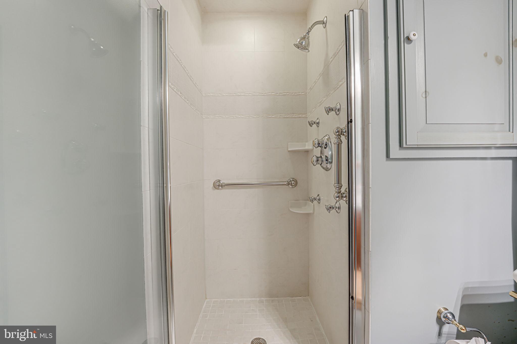 12042 Kahns Road Manassas, VA 20112 - Photo 32 of 44 Gallery Image 32