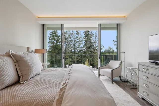 $1,898,000 | 1330 University Drive, Unit 66, Menlo Park, CA 94025