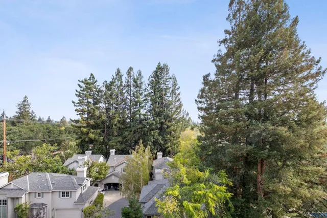 $1,898,000 | 1330 University Drive, Unit 66, Menlo Park, CA 94025