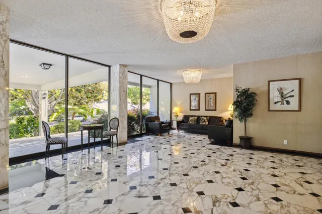 $1,898,000 | 1330 University Drive, Unit 66, Menlo Park, CA 94025