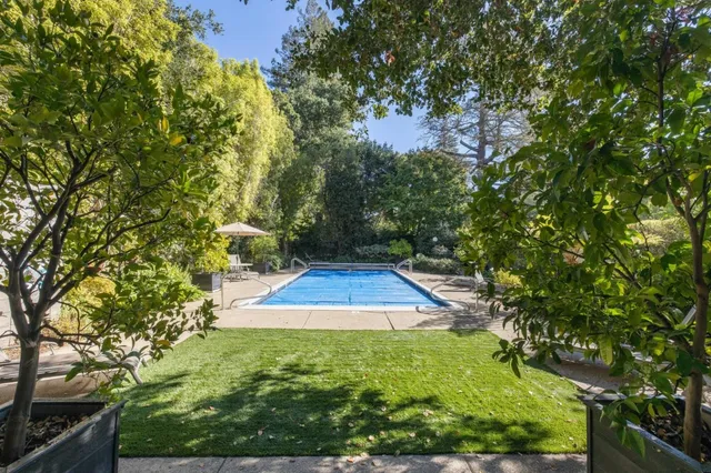 $1,898,000 | 1330 University Drive, Unit 66, Menlo Park, CA 94025