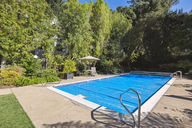 $1,898,000 | 1330 University Drive, Unit 66, Menlo Park, CA 94025