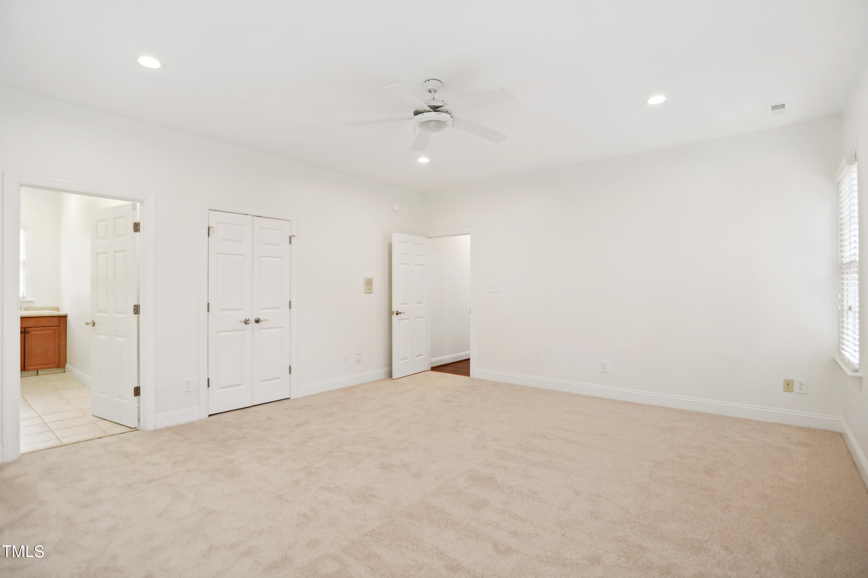3101 Shinleaf Court Raleigh, NC 27613 - Photo 33 of 44