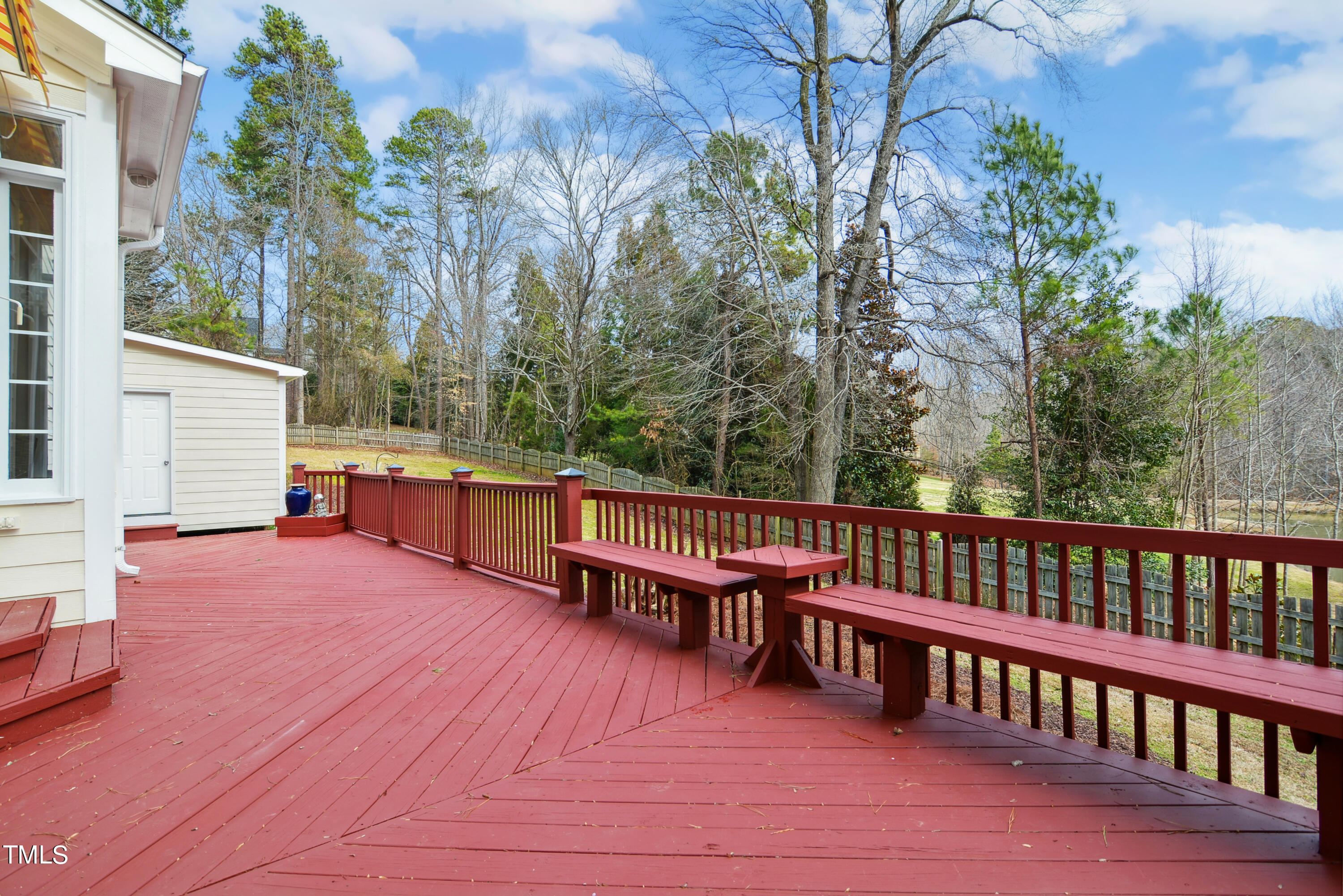 3101 Shinleaf Court Raleigh, NC 27613 - Photo 39 of 44 a view of a lounge chairs on roof deck